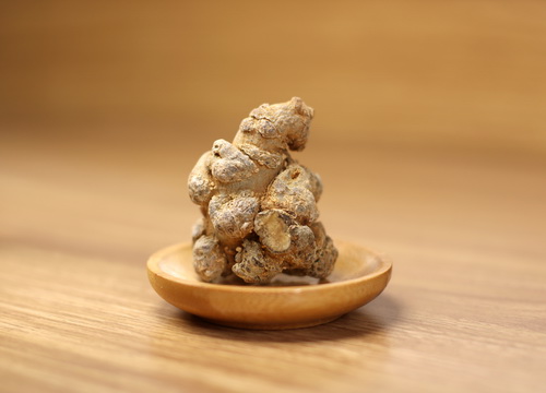 三七活血镇痛 三七活血镇痛